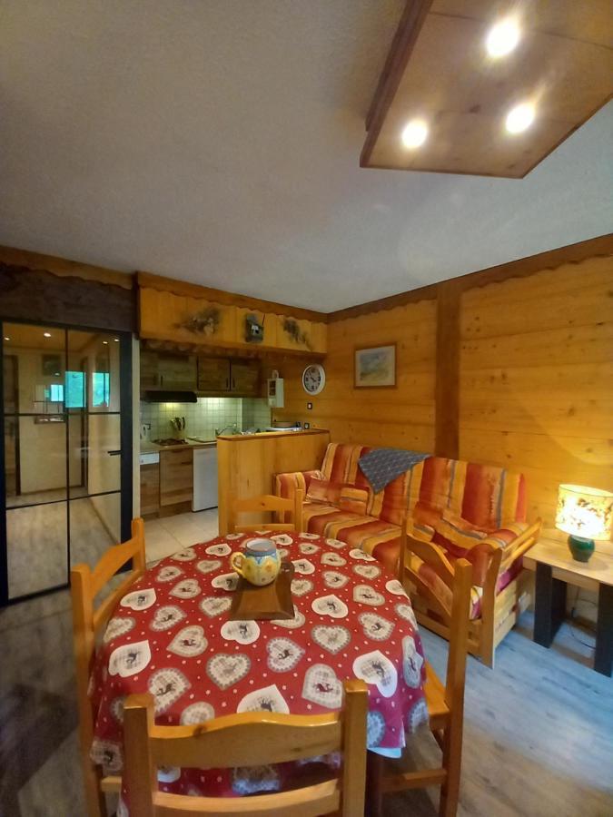 בונואל-סור-ארק Chalet Campanule מראה חיצוני תמונה